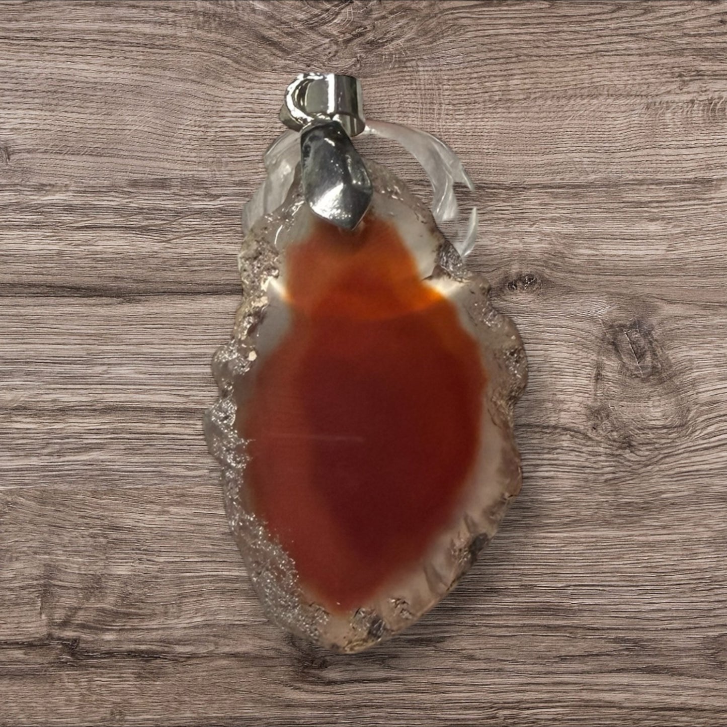 Dije de Ágata Crystallun Opus con Cadena